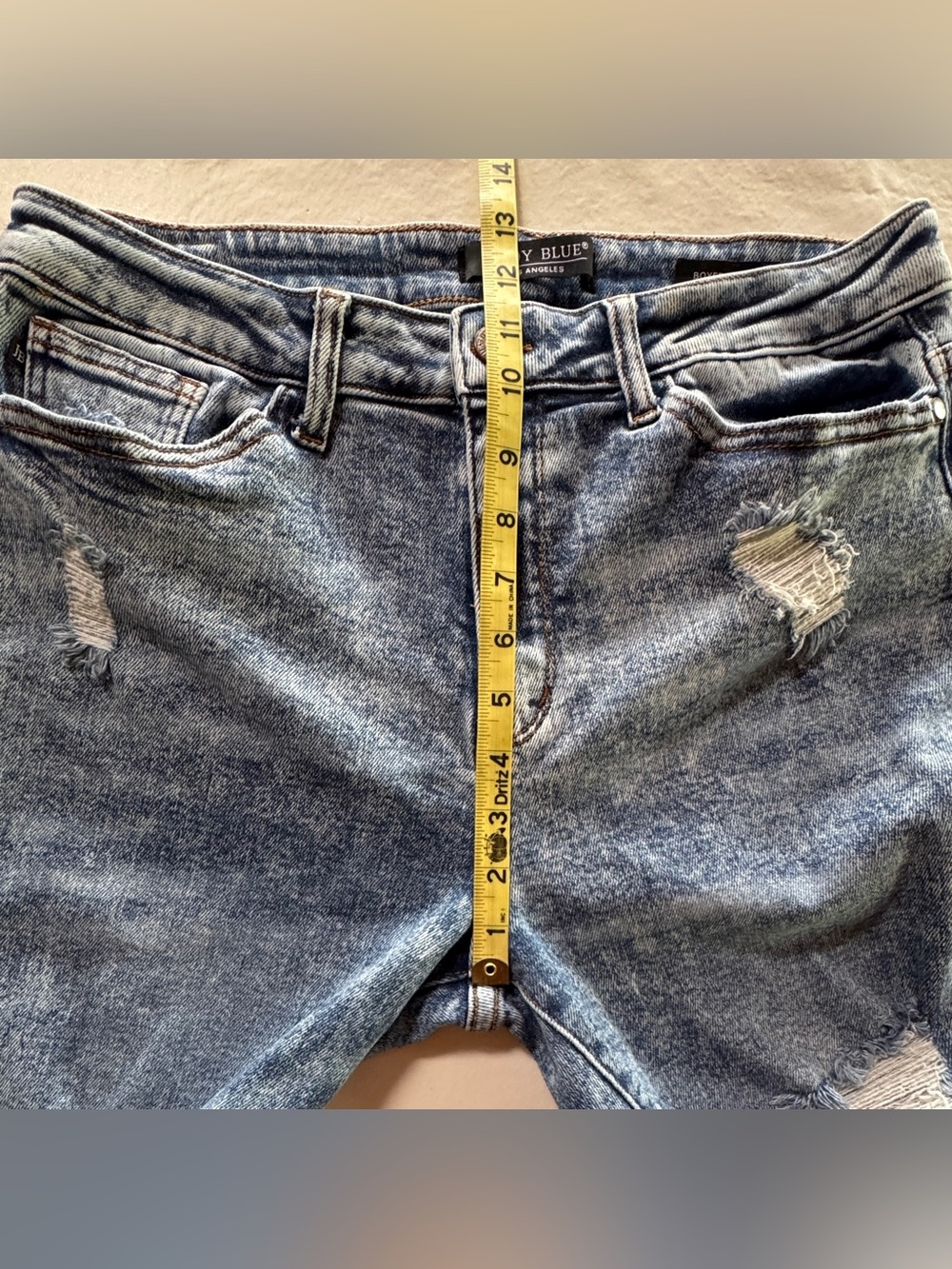 Judy Blue Acid Wash Distressed Boyfriend Jeans JB88281 Medium Indigo Wash 13/31 - Picture 7 of 17